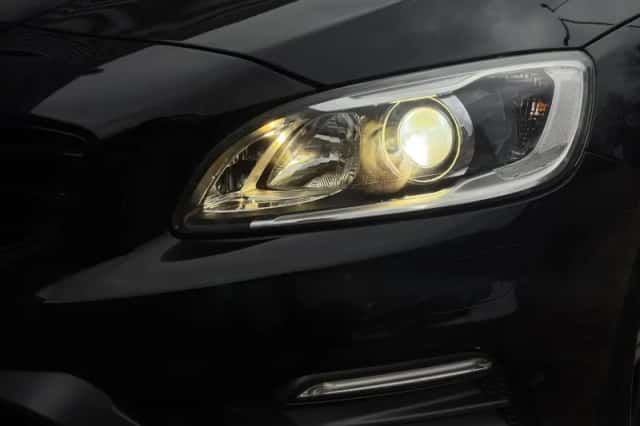 Volvo S60 (2015) thumbnail 21
