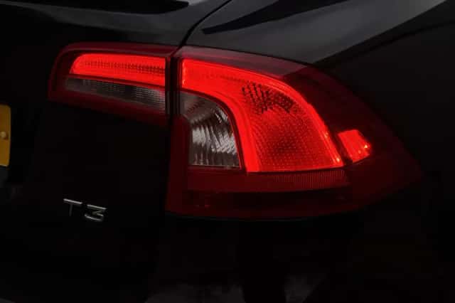 Volvo S60 (2015) thumbnail 22