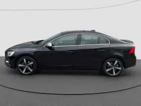 Volvo S60 (2015) thumbnail 5