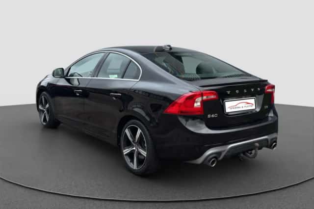 Volvo S60 (2015) thumbnail 6
