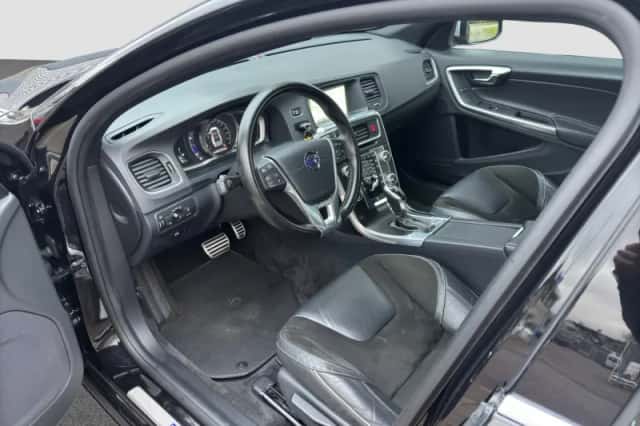 Volvo S60 (2015) thumbnail 7