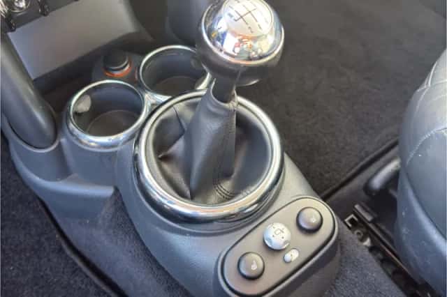 MINI Mini (2002) thumbnail 9