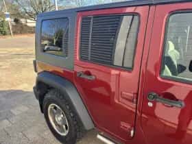 Jeep Wrangler (2007) thumbnail 18