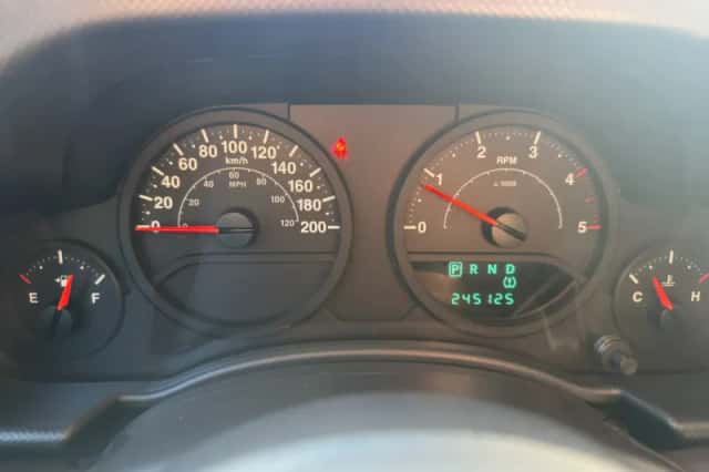 Jeep Wrangler (2007) thumbnail 20