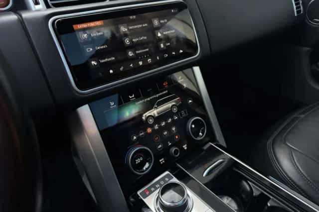 Land Rover Range Rover (2018) thumbnail 13