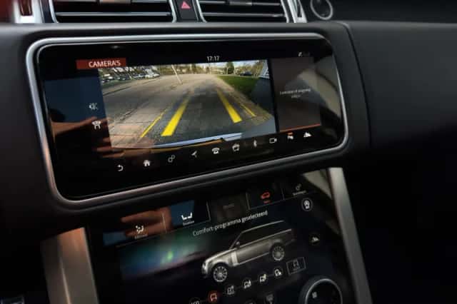 Land Rover Range Rover (2018) thumbnail 18