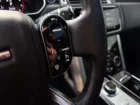 Land Rover Range Rover (2018) thumbnail 26