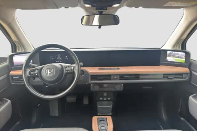 Honda E (2019) thumbnail 3