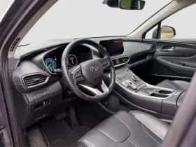 Hyundai Santa Fe (2021) thumbnail 2