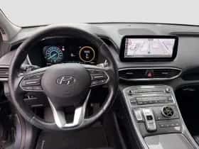 Hyundai Santa Fe (2021) thumbnail 16