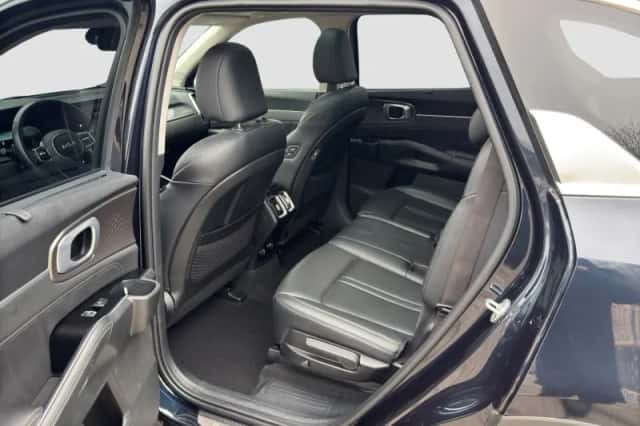 Kia Sorento (2020) thumbnail 12