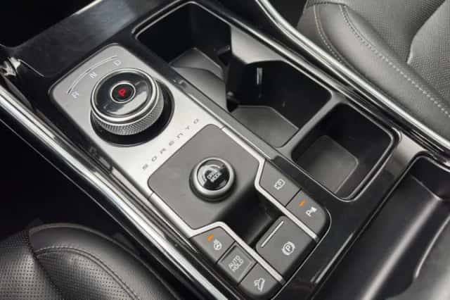 Kia Sorento (2020) thumbnail 15