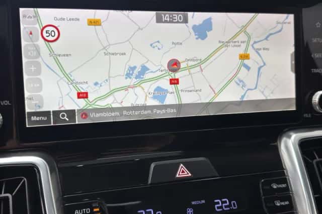 Kia Sorento (2020) thumbnail 23