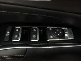 Kia Sorento (2020) thumbnail 25