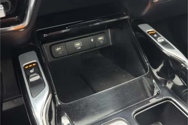 Kia Sorento (2020) thumbnail 6