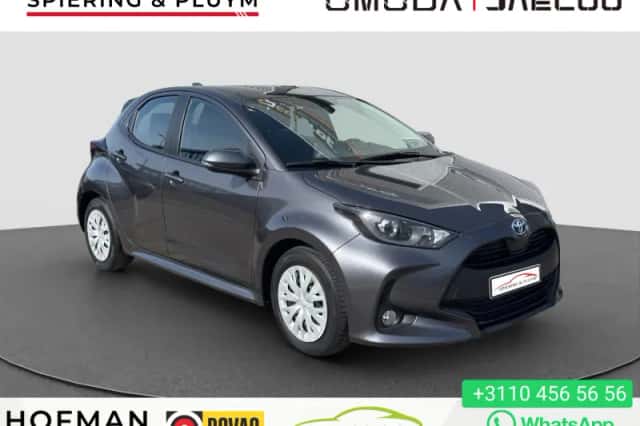 Toyota Yaris (2020) thumbnail 1