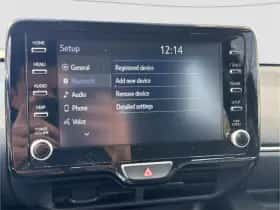 Toyota Yaris (2020) thumbnail 11