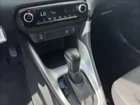Toyota Yaris (2020) thumbnail 14