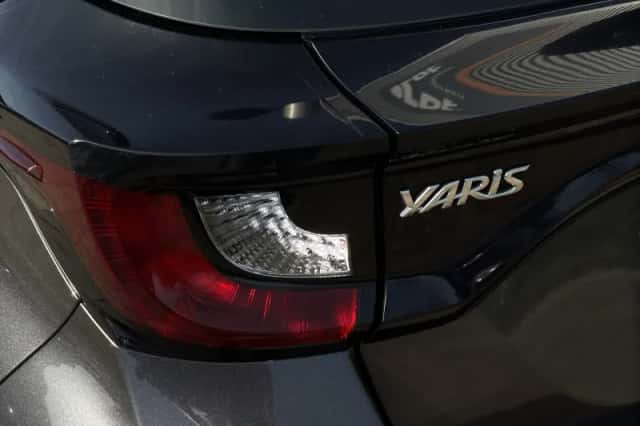 Toyota Yaris (2020) thumbnail 18