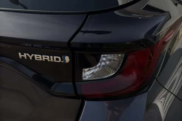 Toyota Yaris (2020) thumbnail 19