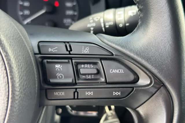 Toyota Yaris (2020) thumbnail 24