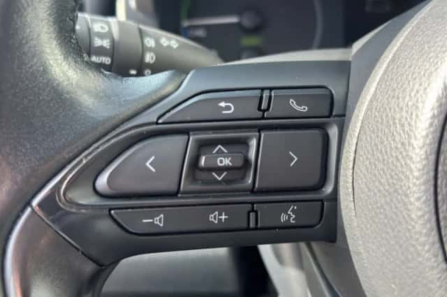 Toyota Yaris (2020) thumbnail 25