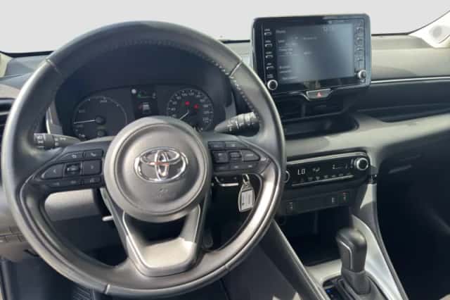 Toyota Yaris (2020) thumbnail 9