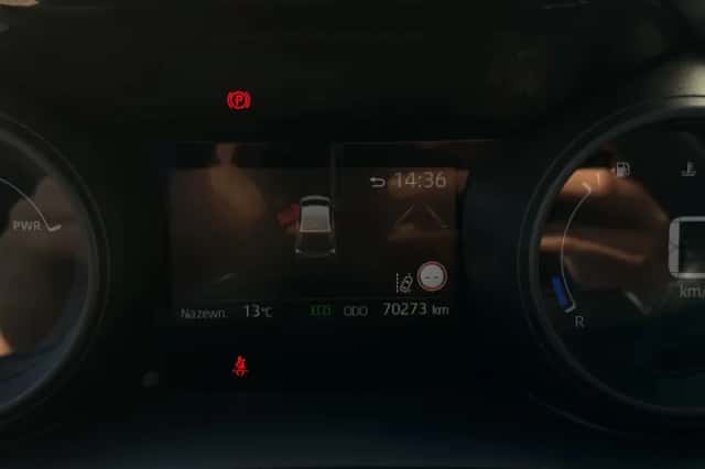 Toyota Yaris (2020) thumbnail 12