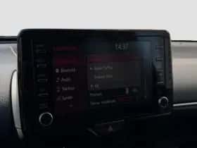 Toyota Yaris (2020) thumbnail 14