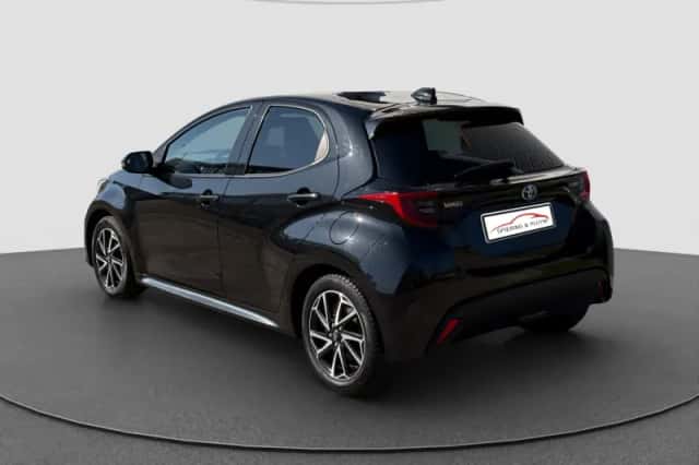 Toyota Yaris (2020) thumbnail 6