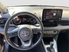Toyota Yaris (2020) thumbnail 8