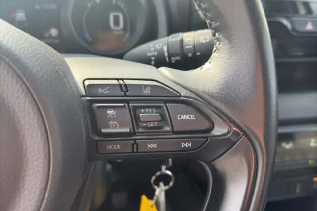Toyota Yaris (2020) thumbnail 11
