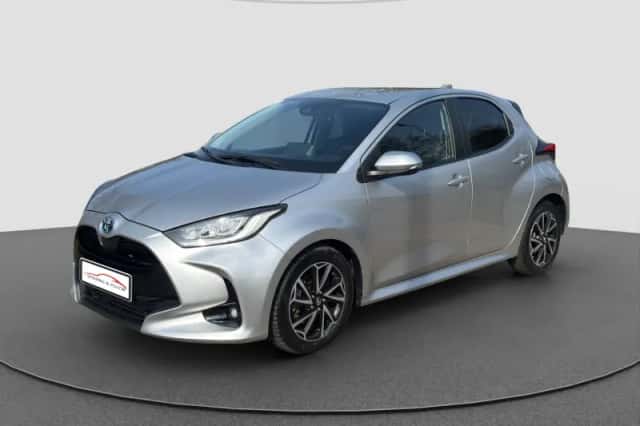 Toyota Yaris (2020) thumbnail 4