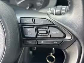 Toyota Yaris (2020) thumbnail 17