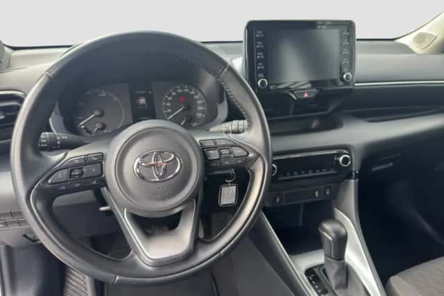 Toyota Yaris (2020) thumbnail 4