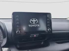 Toyota Yaris (2020) thumbnail 6