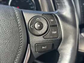 Toyota RAV4 (2018) thumbnail 26