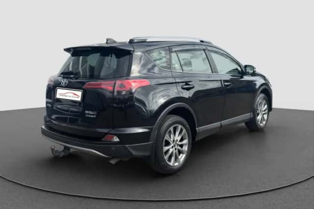 Toyota RAV4 (2018) thumbnail 7