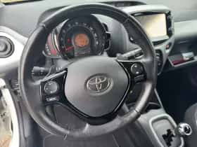 Toyota Aygo thumbnail 11