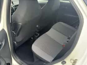 Toyota Aygo thumbnail 8