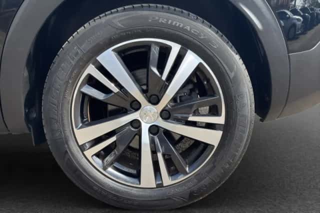 Peugeot 3008 (2019) thumbnail 10