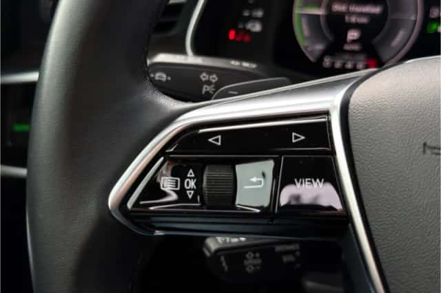 Audi A6 (2021) thumbnail 19