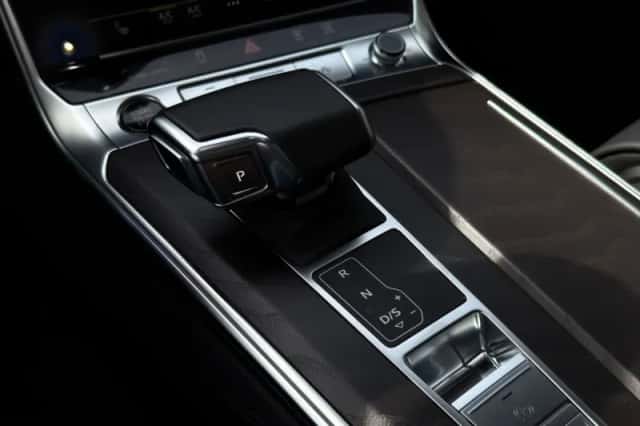 Audi A6 (2021) thumbnail 24