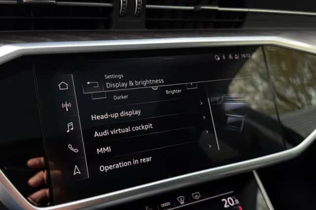 Audi A6 (2021) thumbnail 30