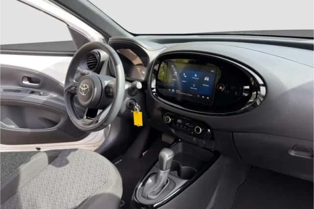 Toyota Aygo X (2023) thumbnail 11
