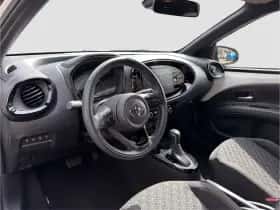 Toyota Aygo X (2023) thumbnail 7