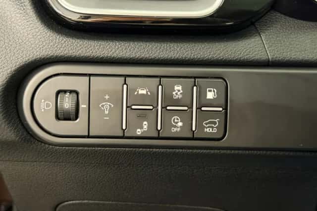Kia XCeed (2020) thumbnail 13