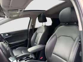 Kia XCeed (2020) thumbnail 3