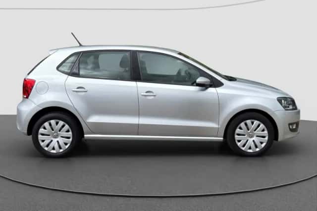 Volkswagen Polo (2012) thumbnail 2