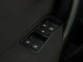 Volkswagen Polo (2012) thumbnail 18